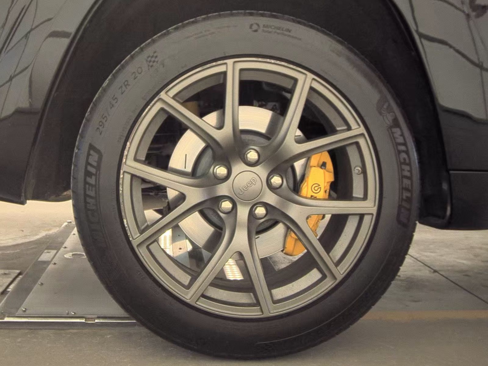 2020 Jeep Grand Cherokee Trackhawk AWD