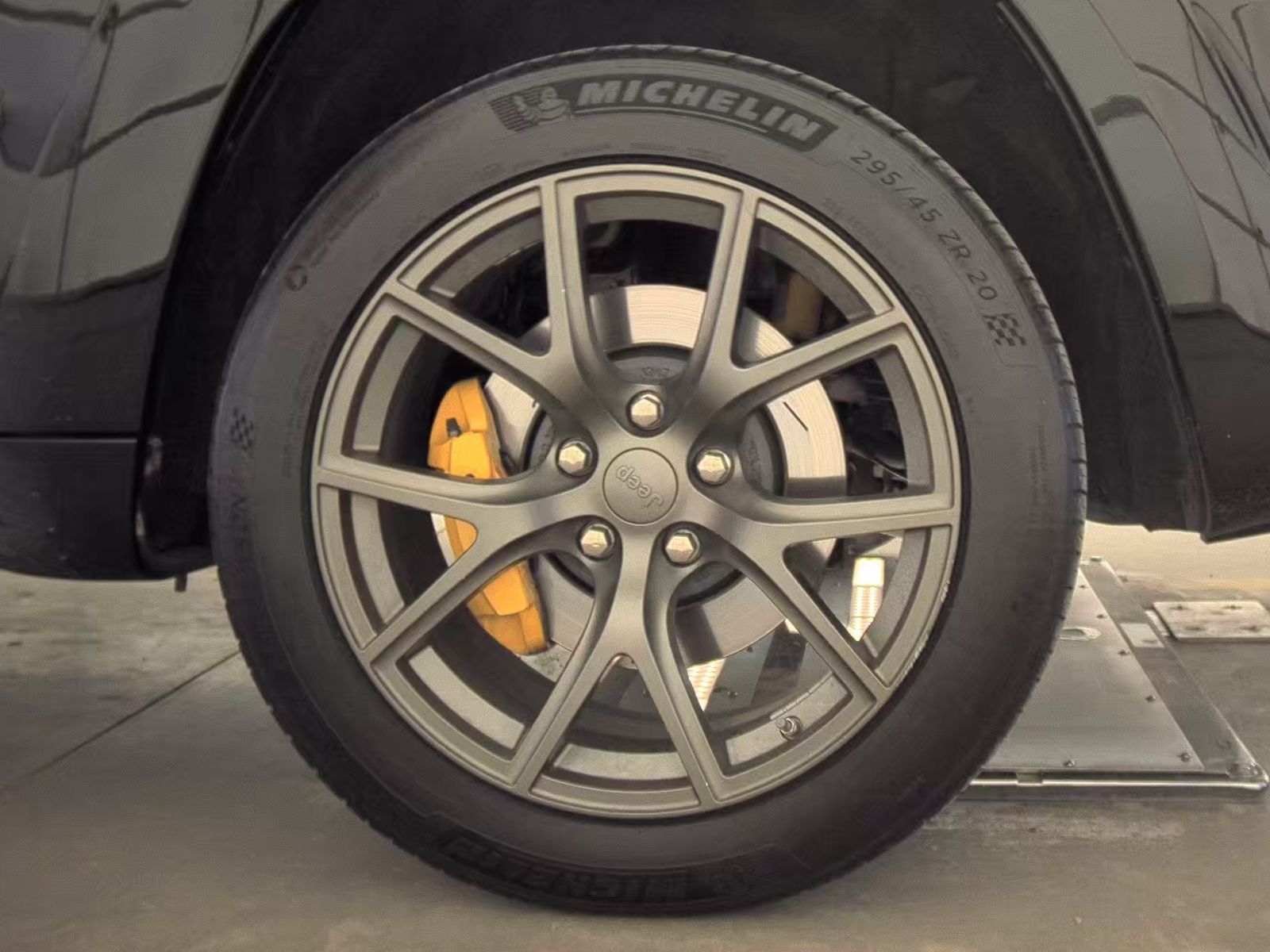 2020 Jeep Grand Cherokee Trackhawk AWD