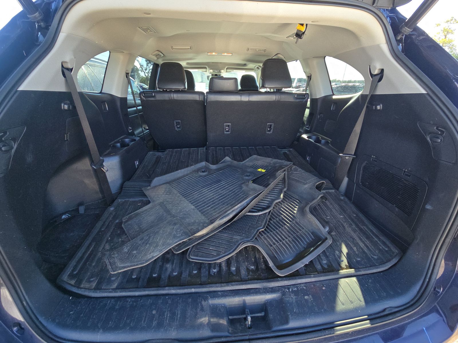 2022 Toyota Highlander XLE AWD