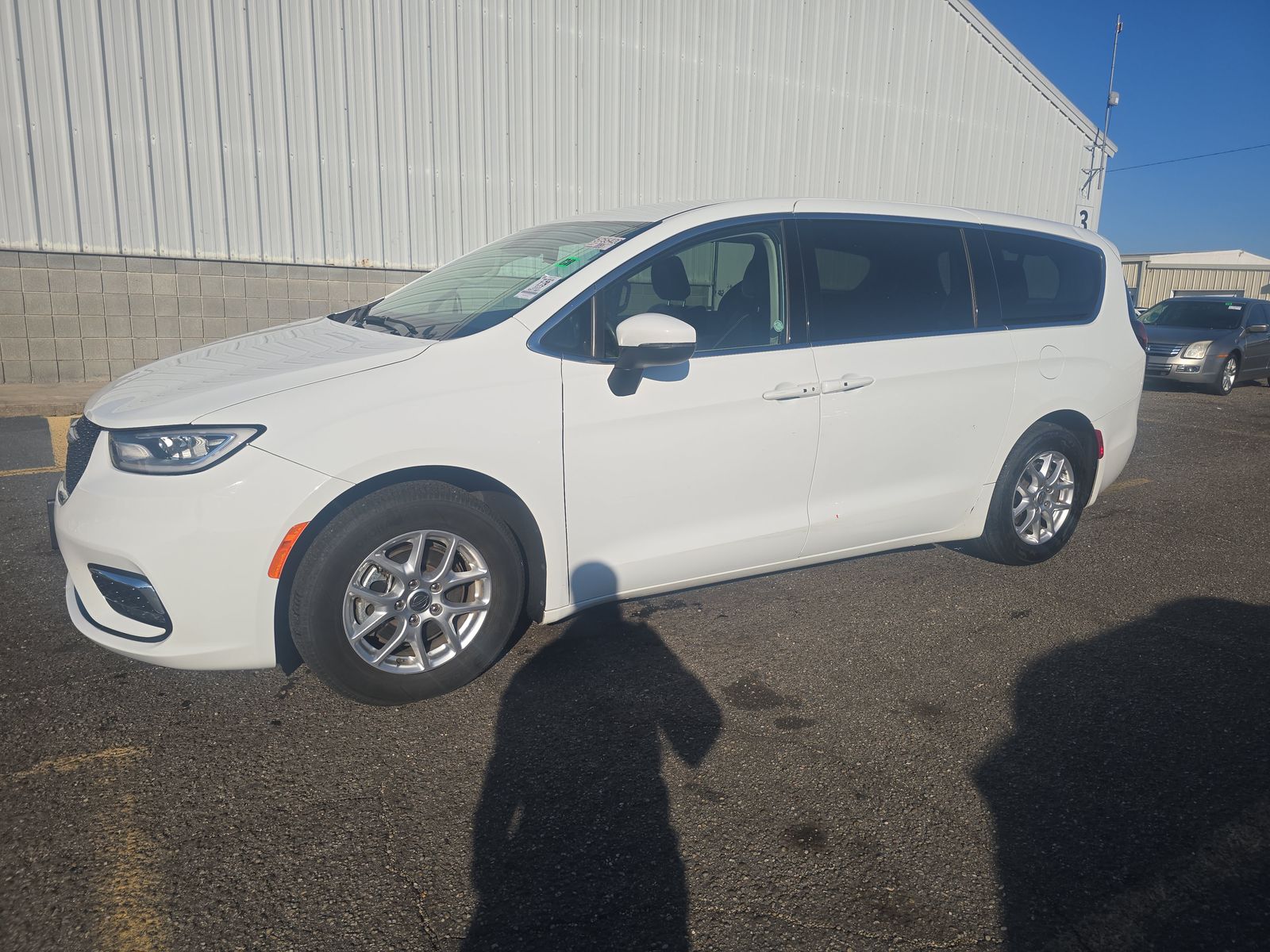 2023 Chrysler Pacifica Touring L FWD