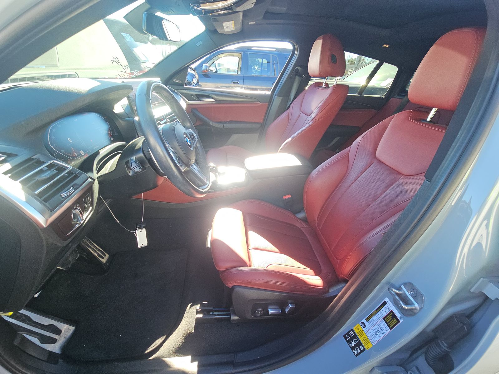 2023 BMW X4 xDrive30i AWD