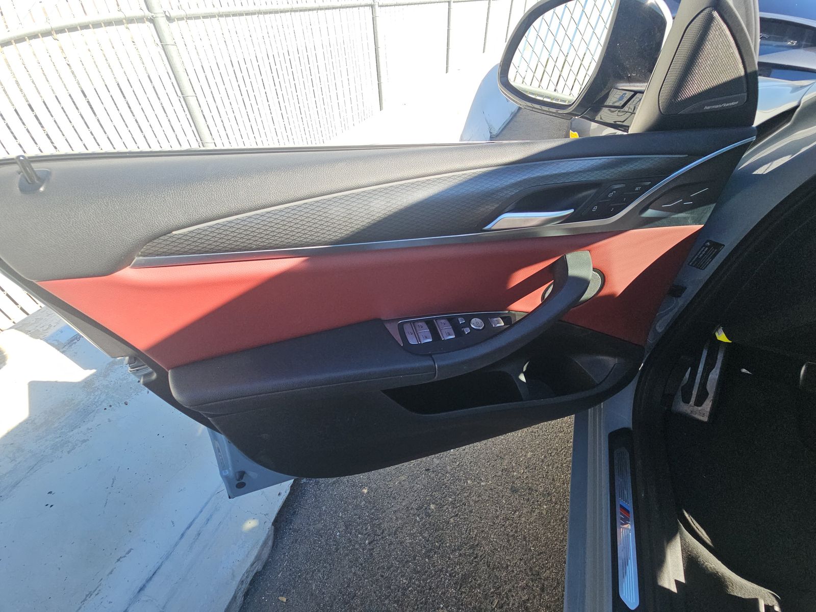 2023 BMW X4 xDrive30i AWD