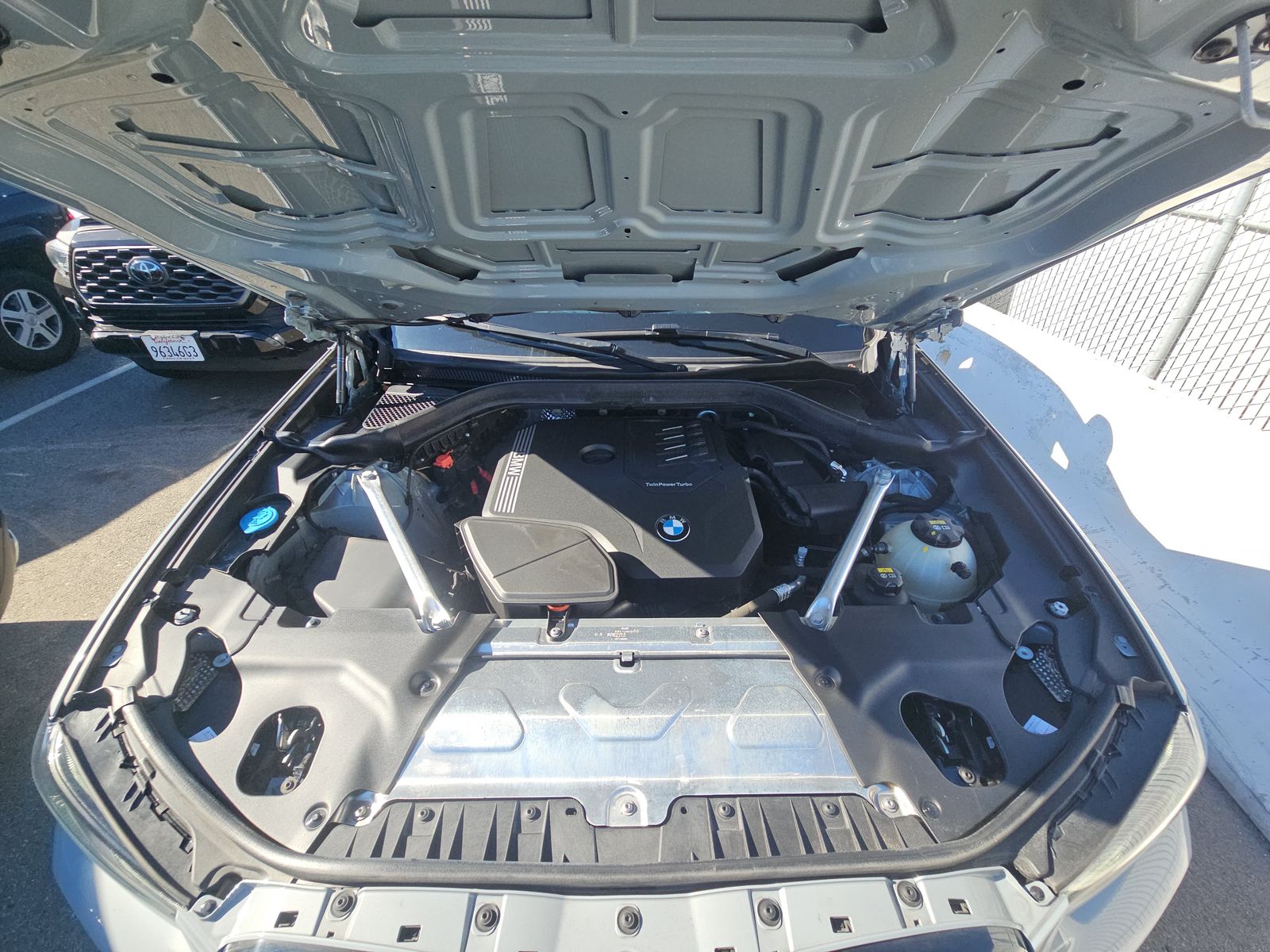 2023 BMW X4 xDrive30i AWD