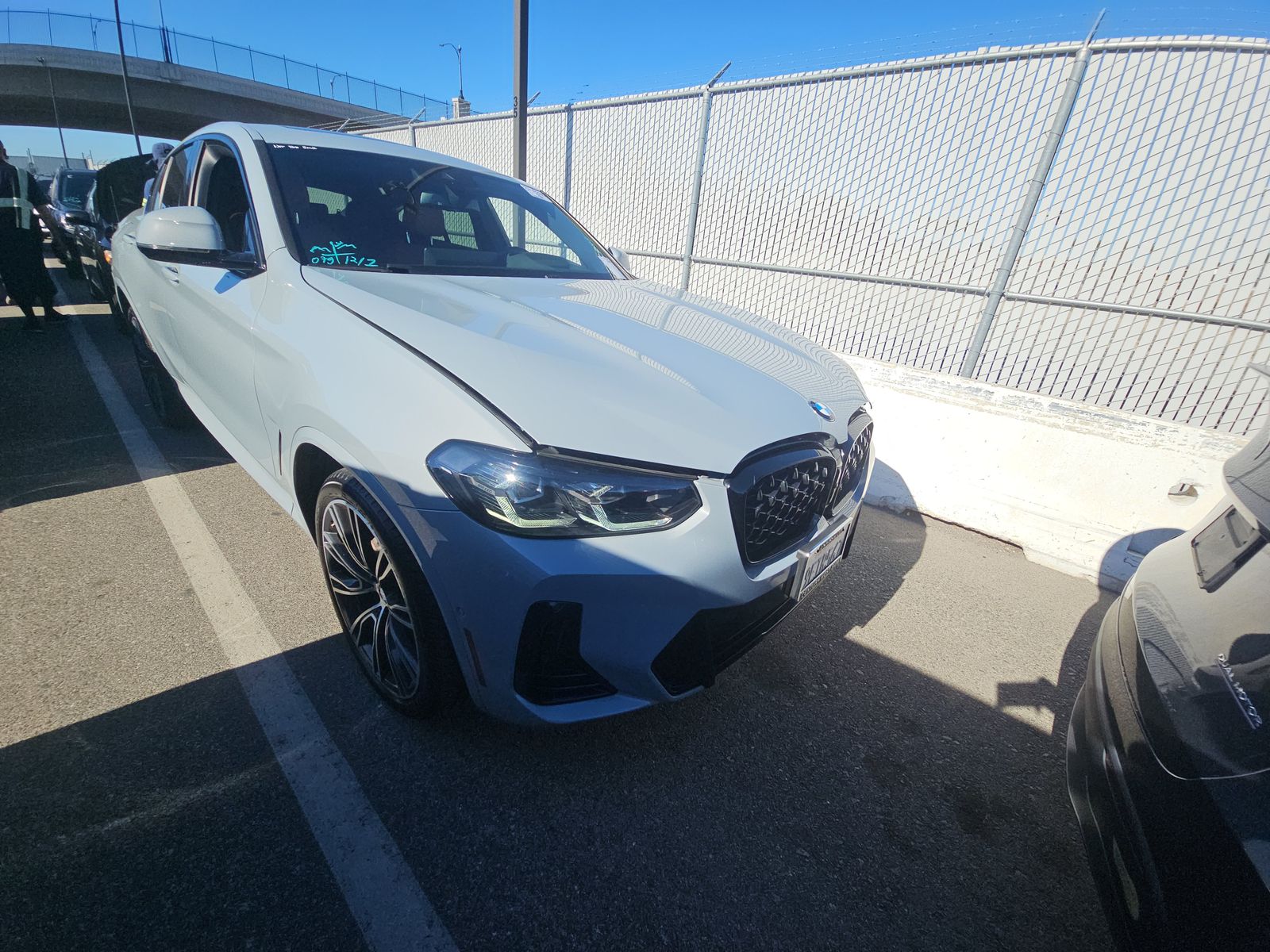 2023 BMW X4 xDrive30i AWD