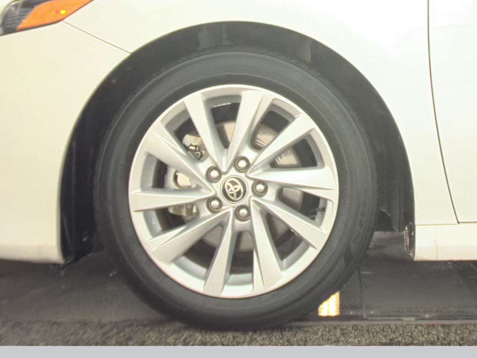 2024 Toyota Camry LE FWD