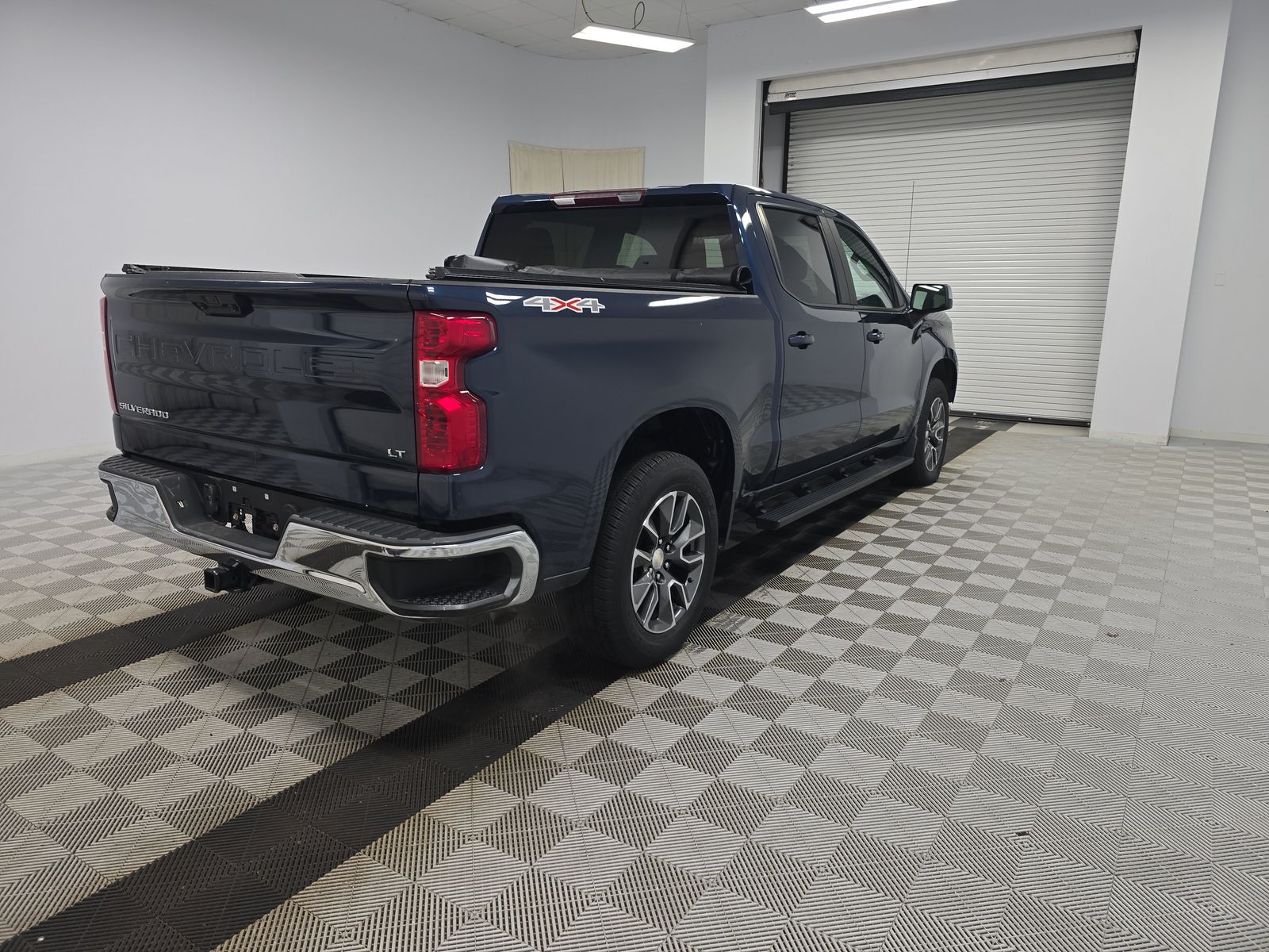 2022 Chevrolet Silverado 1500 LT AWD