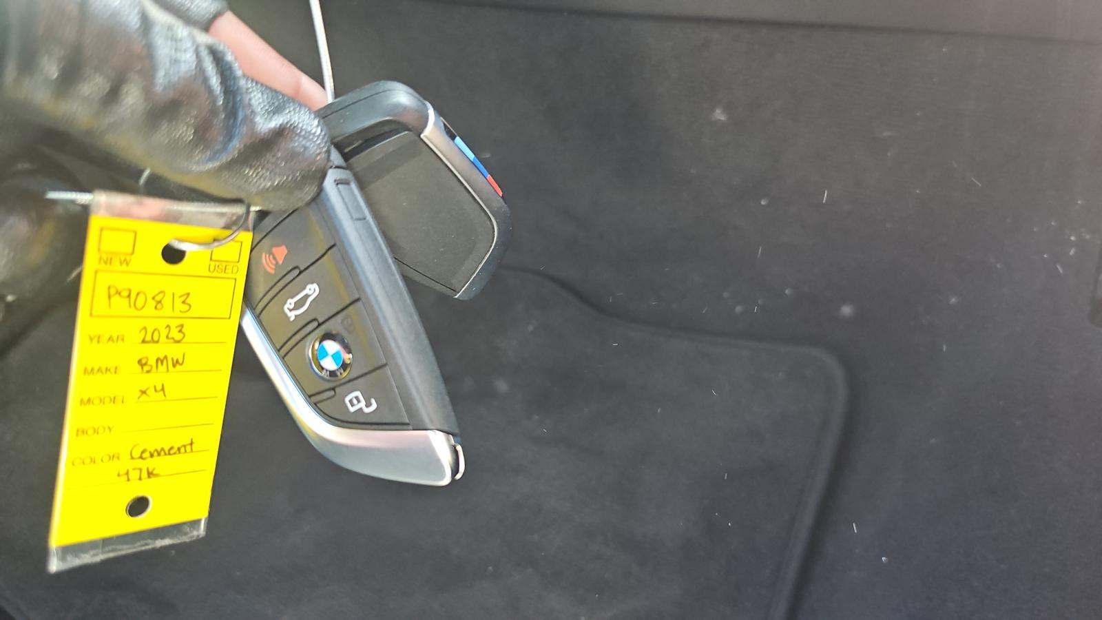 2023 BMW X4 xDrive30i AWD