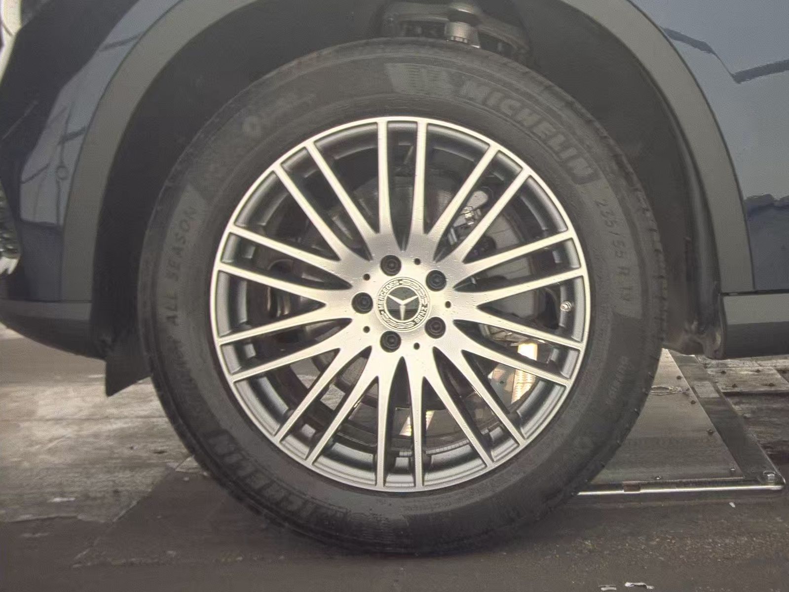 2024 Mercedes-Benz GLC GLC 300 AWD