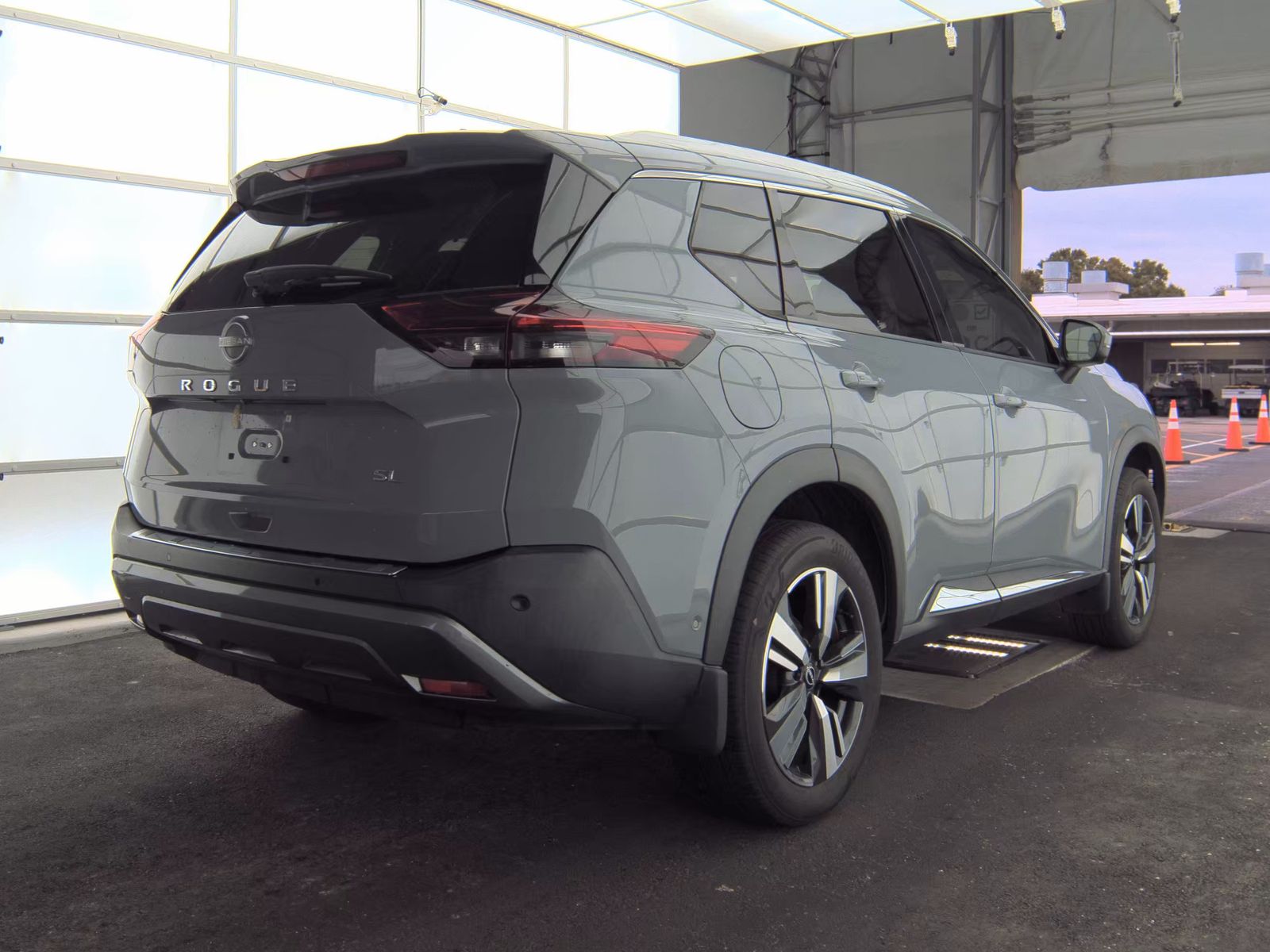 2023 Nissan Rogue SL FWD