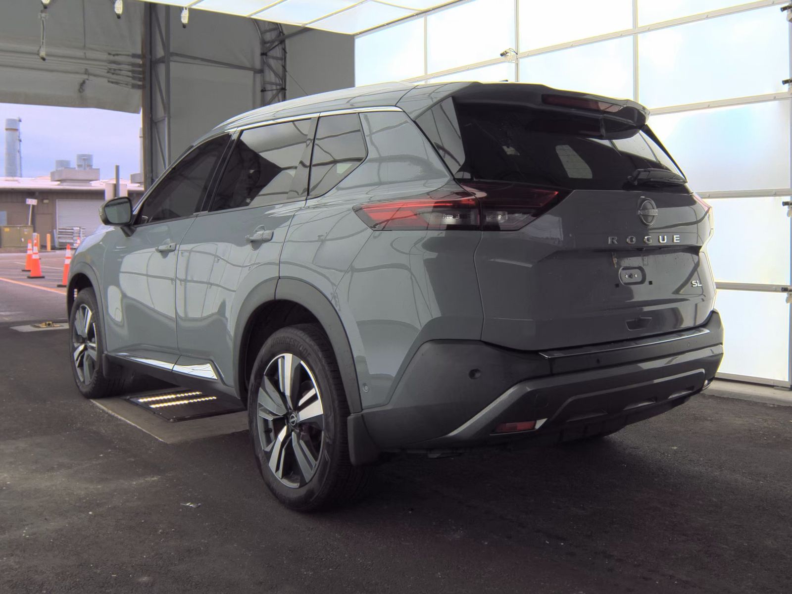 2023 Nissan Rogue SL FWD