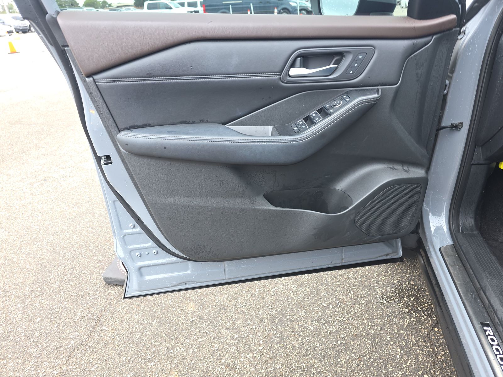 2023 Nissan Rogue SL FWD