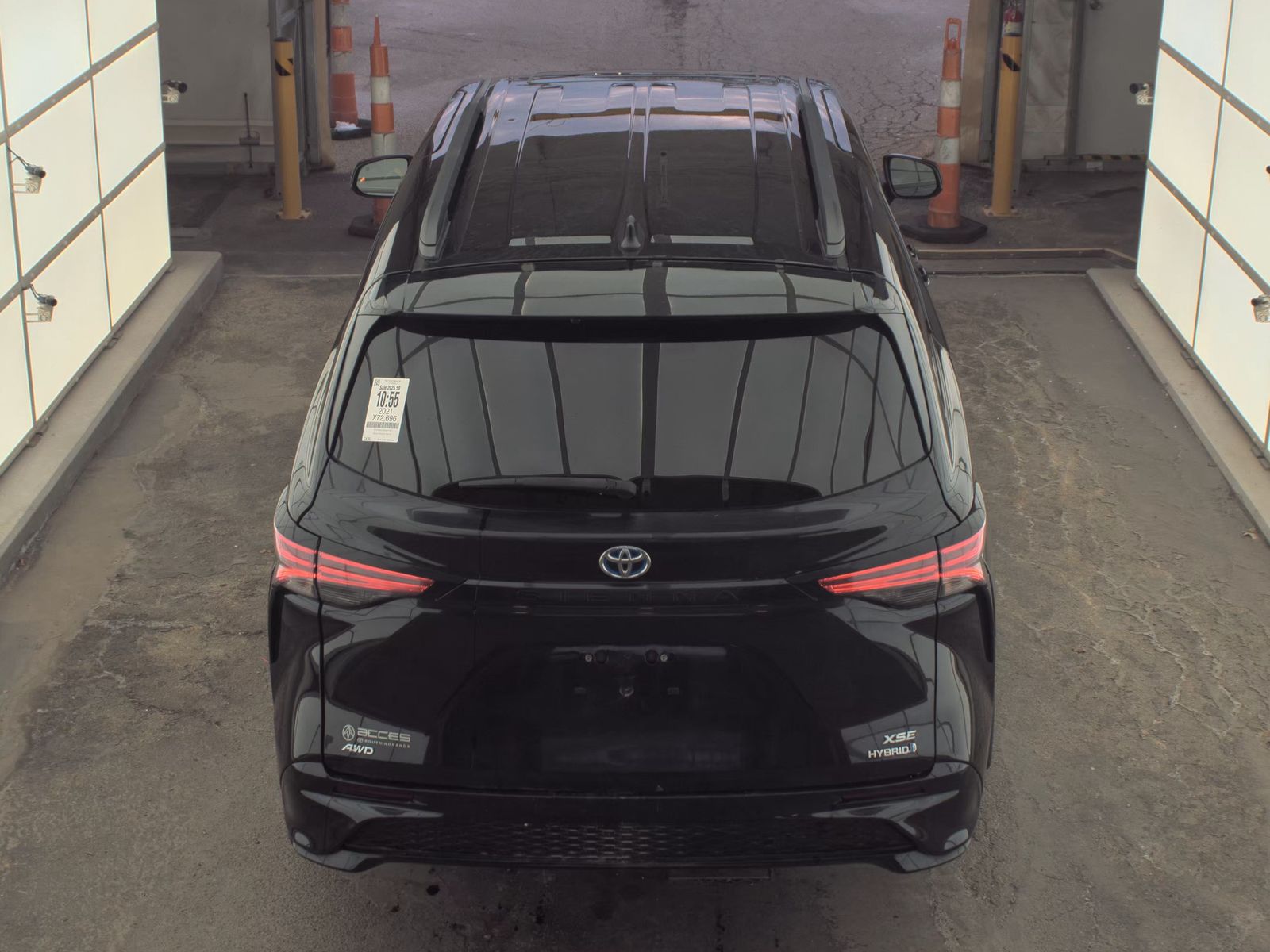 2021 Toyota Sienna XSE AWD