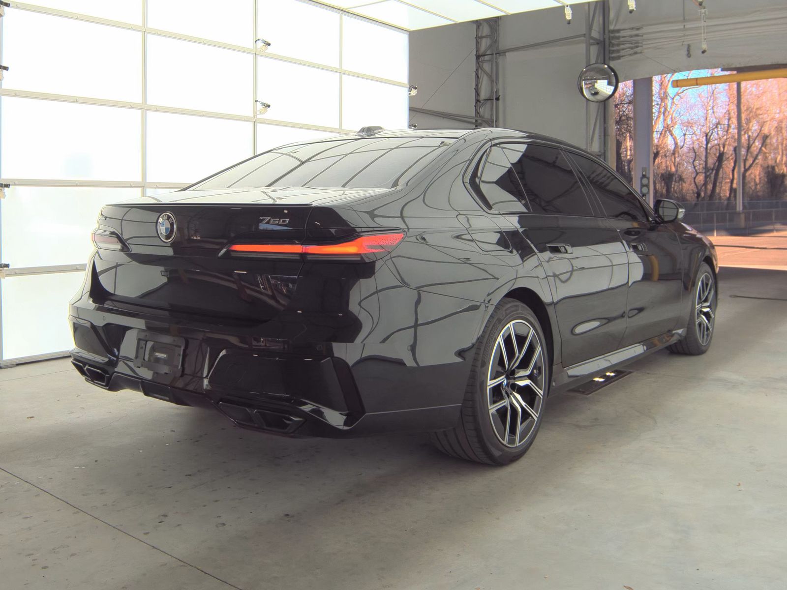 2023 BMW 7 Series 760i xDrive AWD