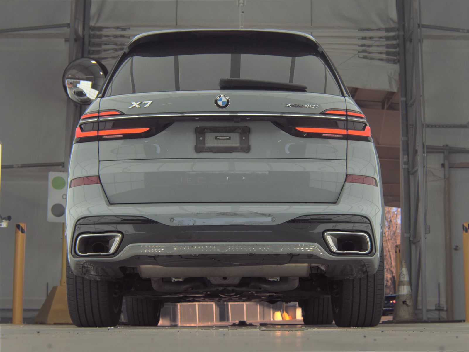 2023 BMW X7 xDrive40i AWD