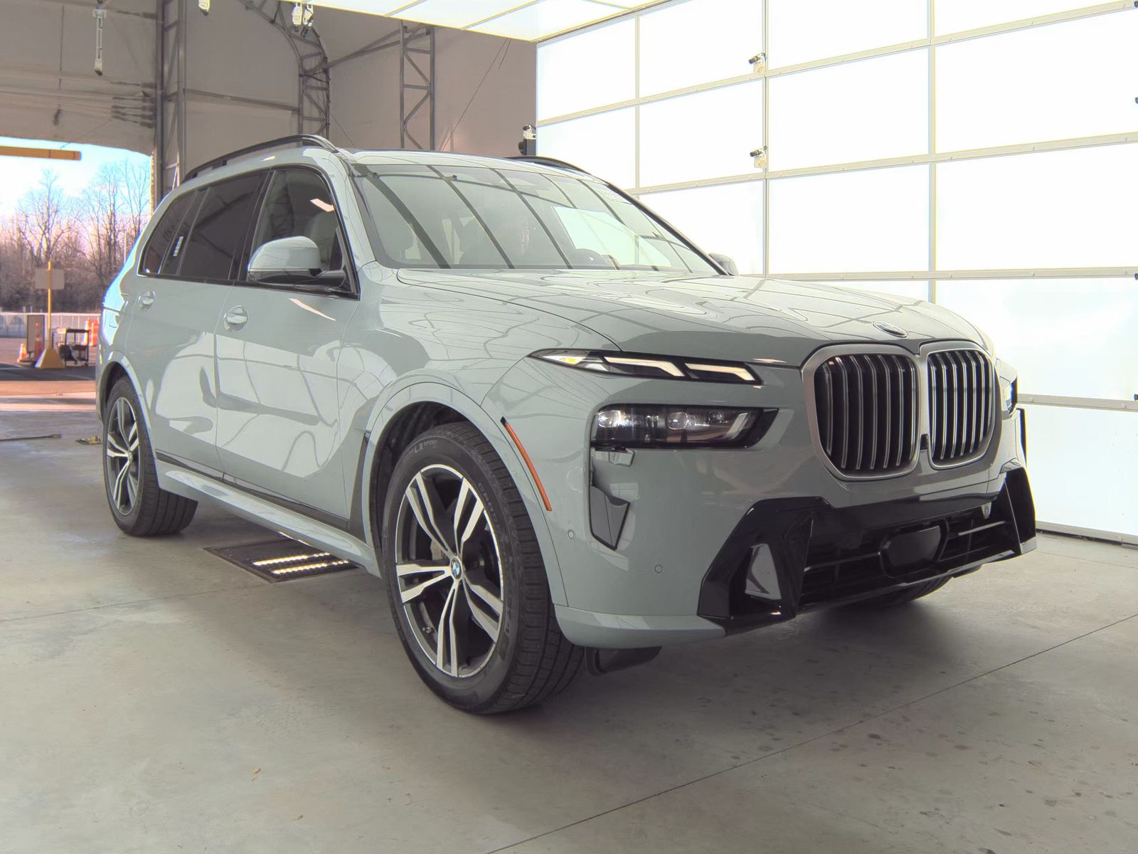 2023 BMW X7 xDrive40i AWD