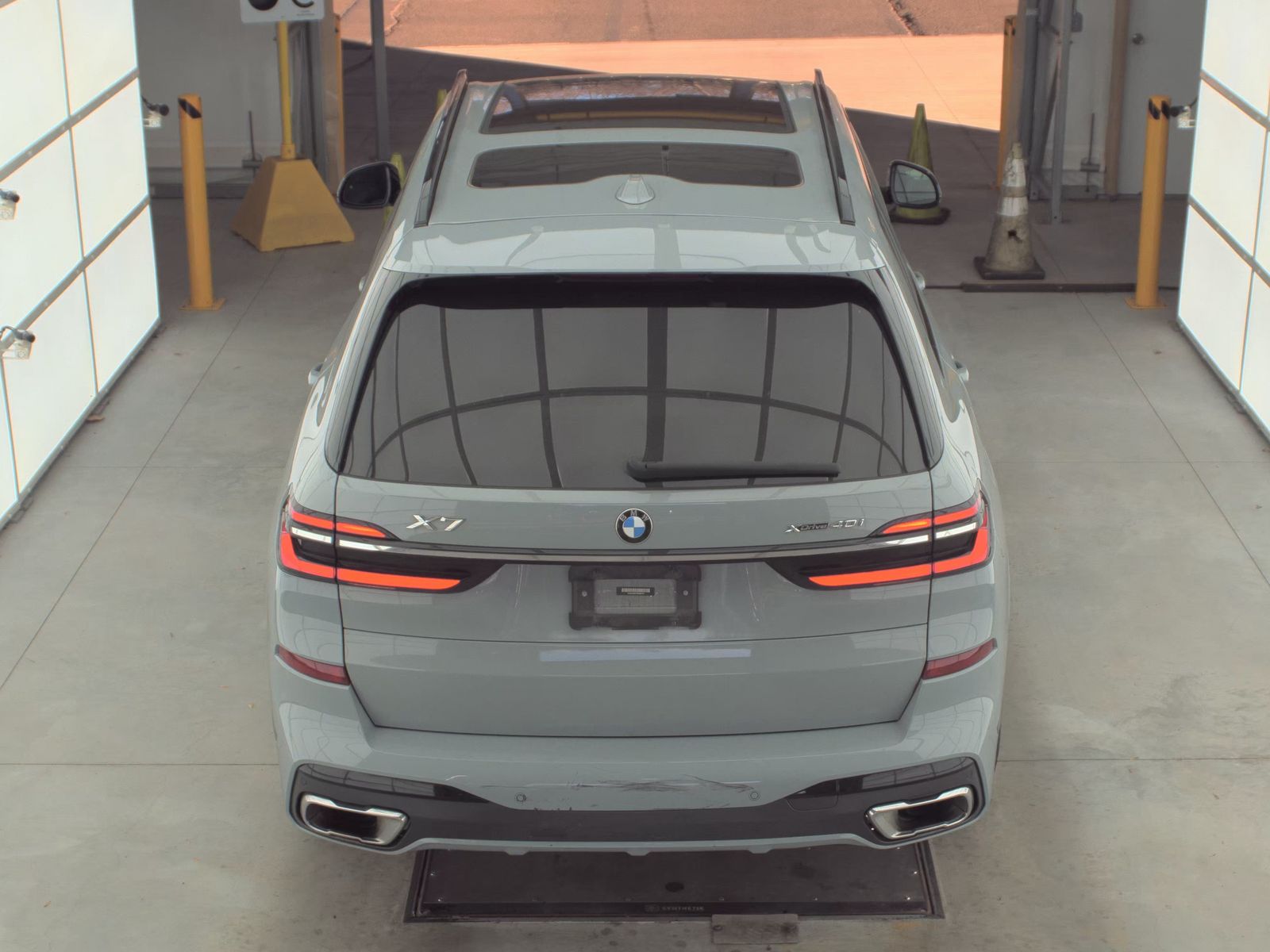 2023 BMW X7 xDrive40i AWD