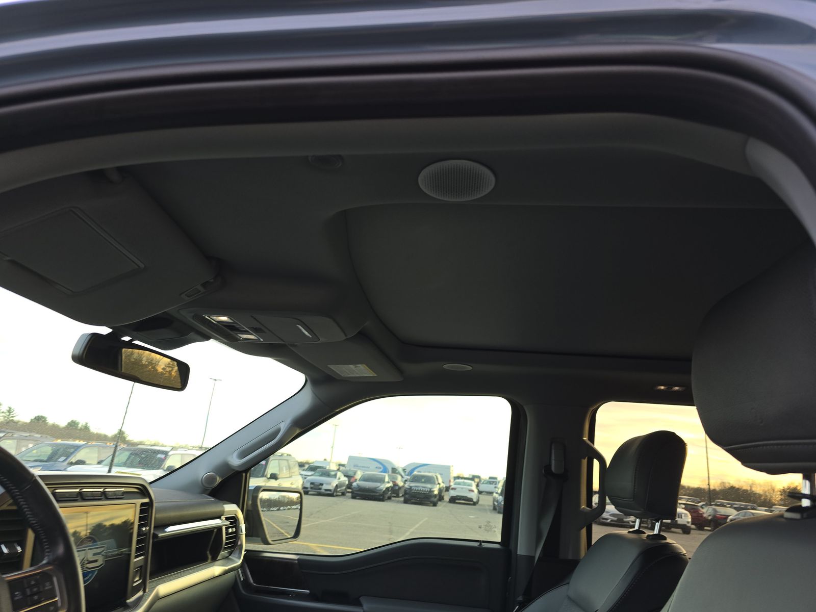 2023 Ford F-150 Lariat AWD