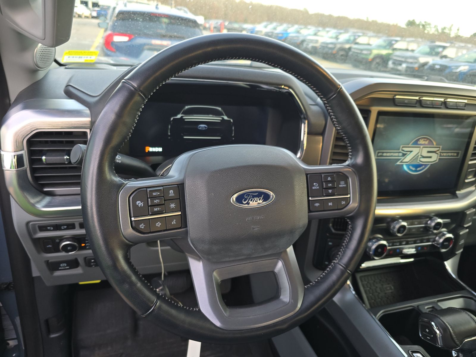 2023 Ford F-150 Lariat AWD
