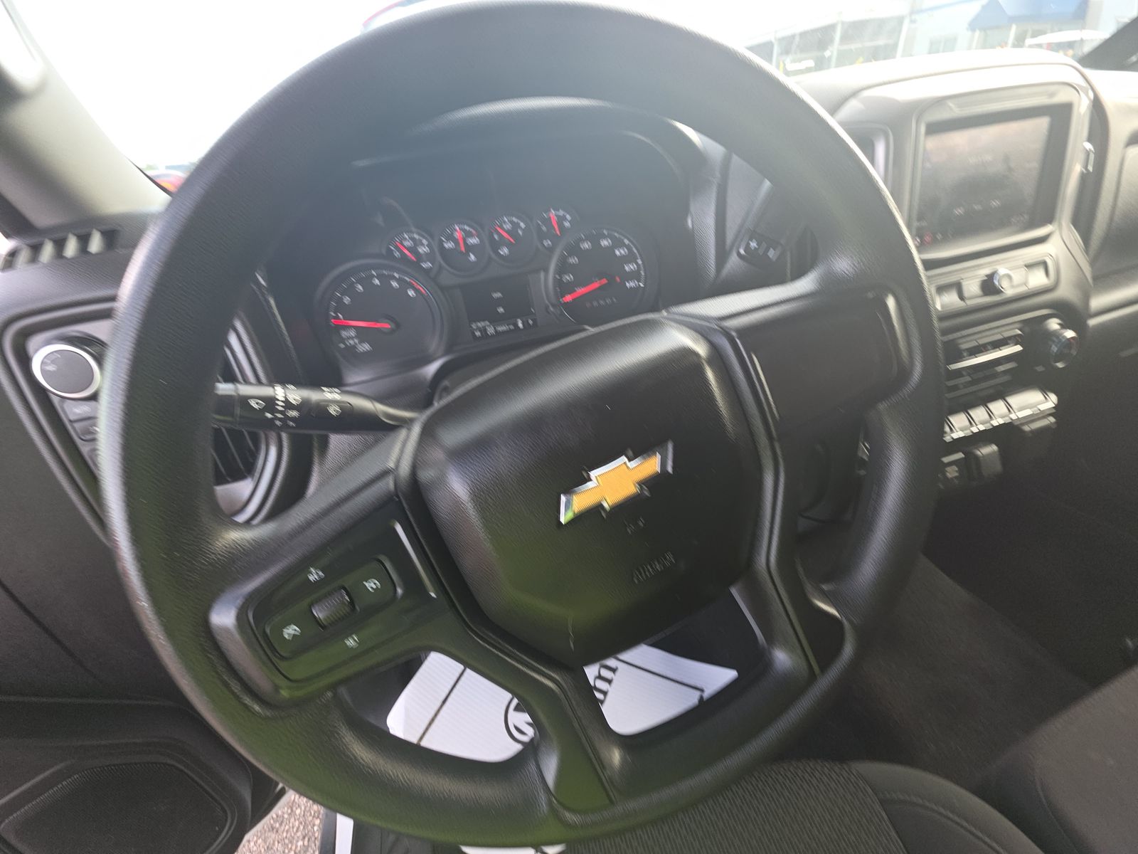 2021 Chevrolet Silverado 1500 Custom AWD