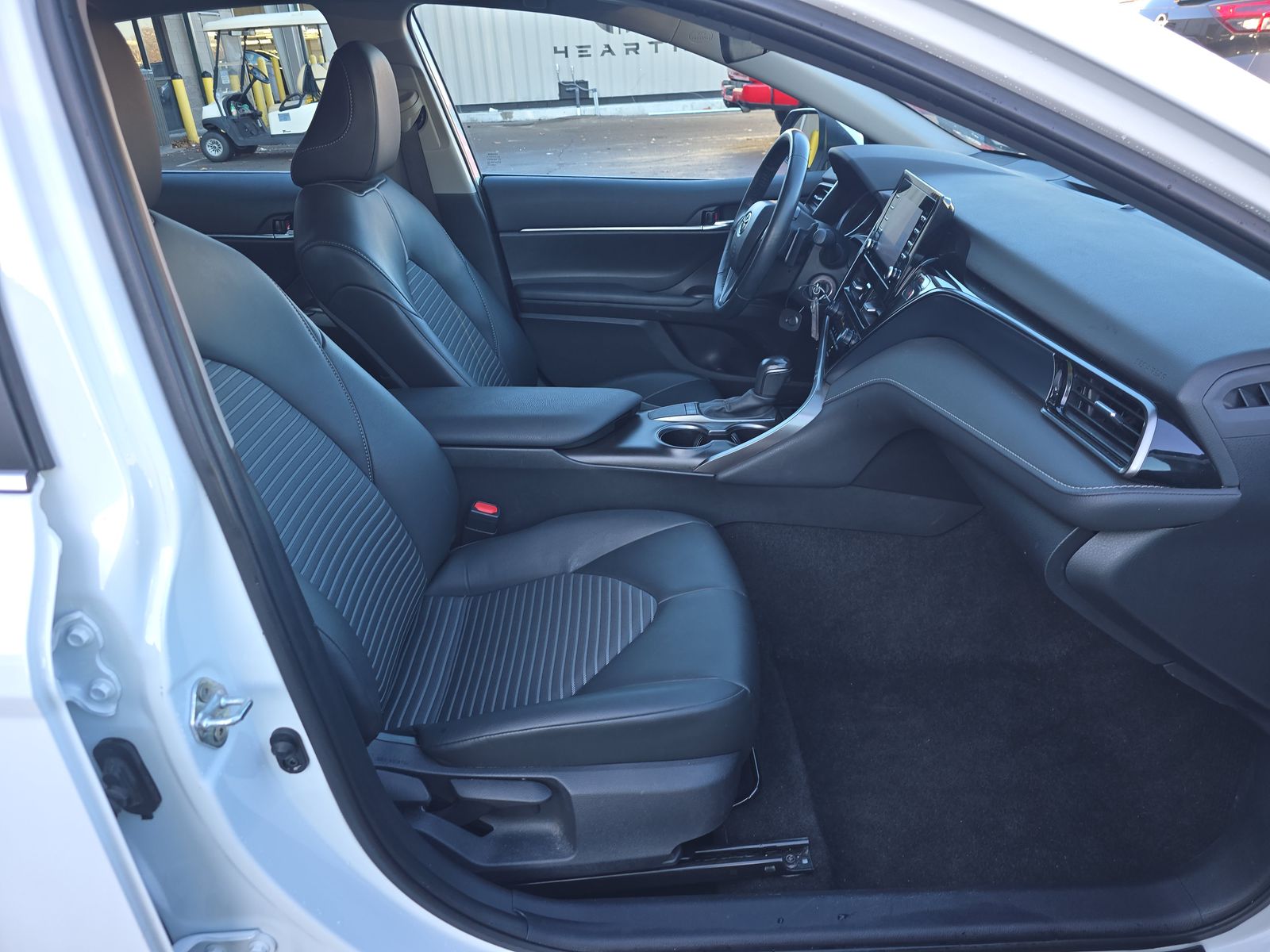 2024 Toyota Camry SE FWD