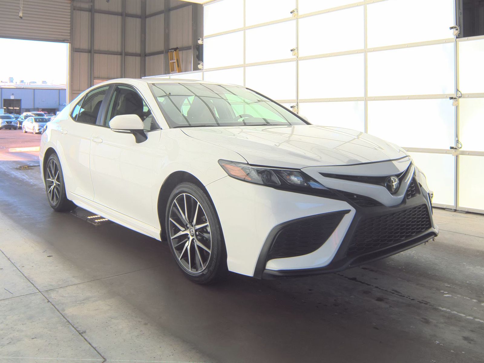 2024 Toyota Camry SE FWD