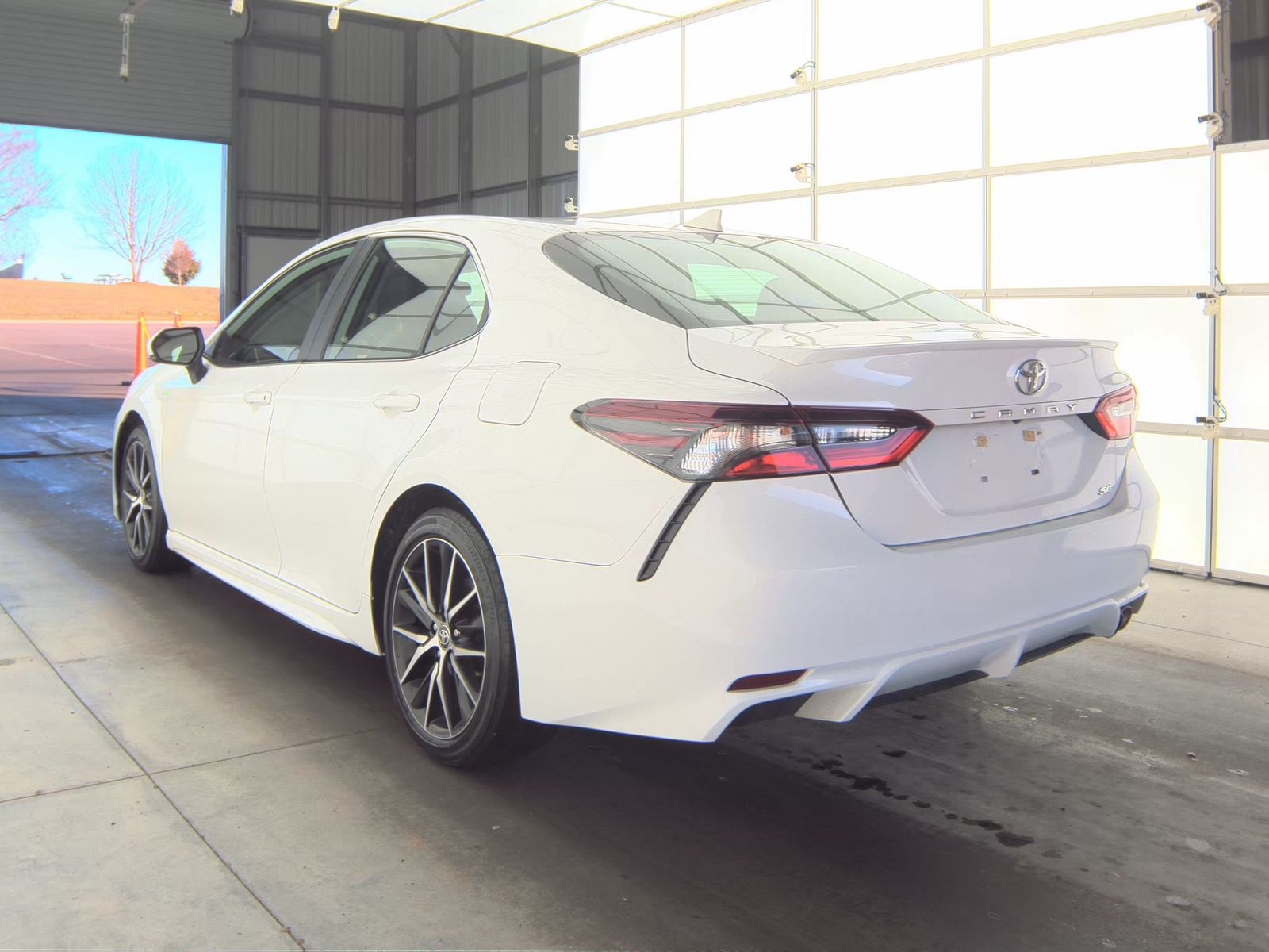 2024 Toyota Camry SE FWD