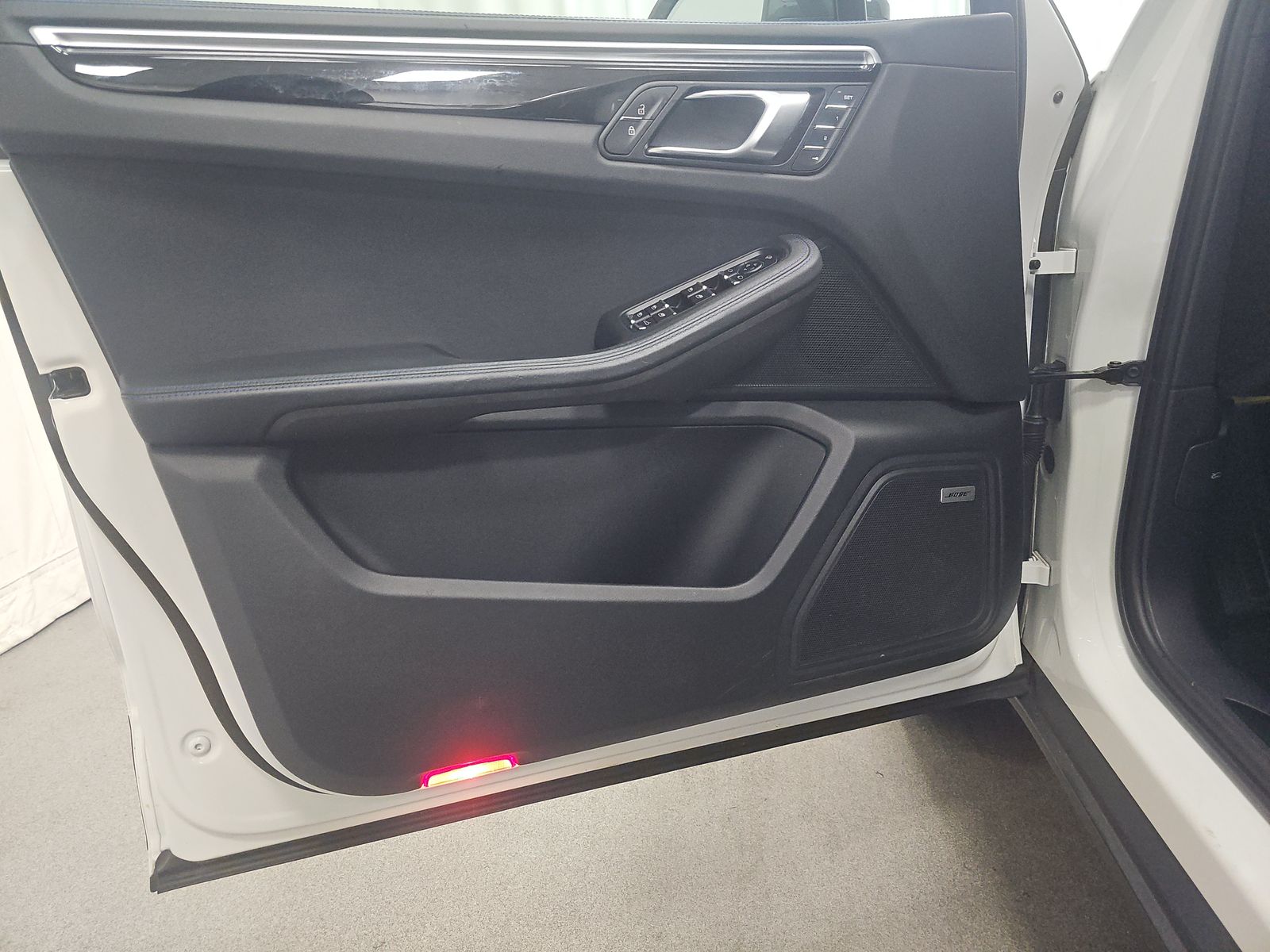 2023 Porsche Macan T AWD