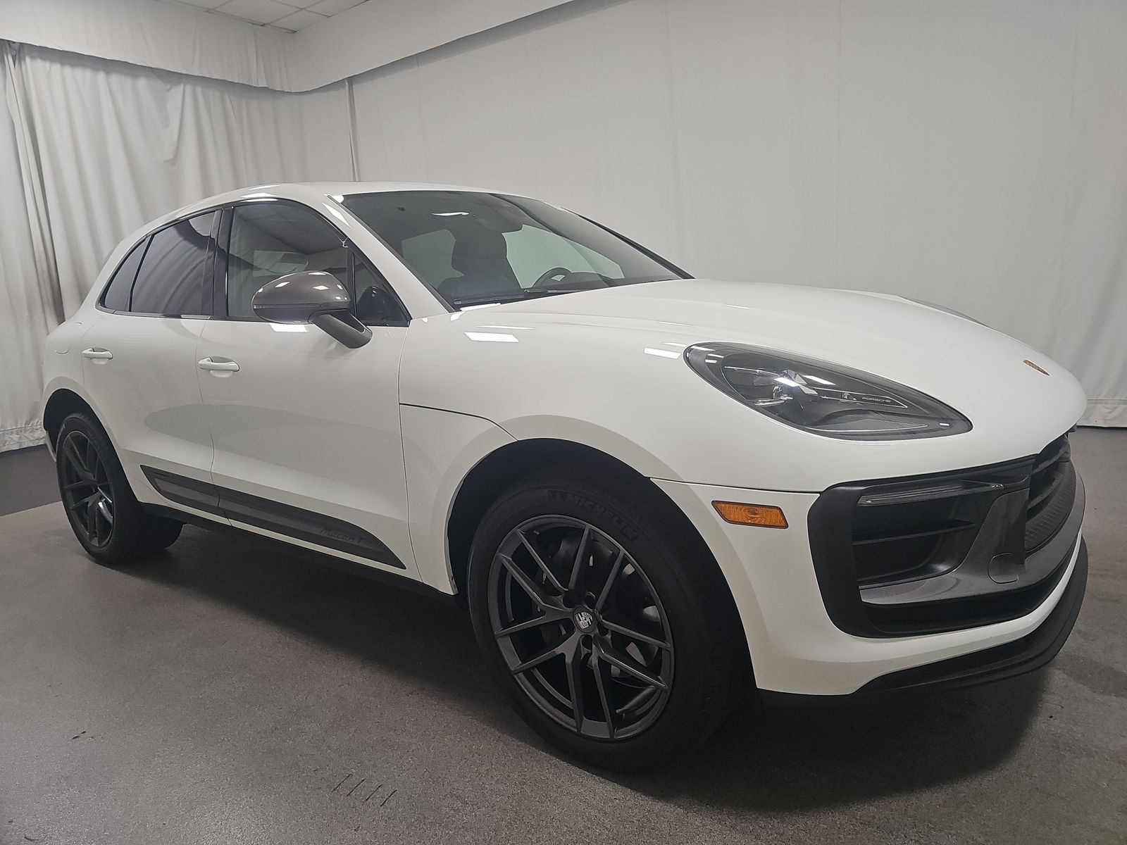 2023 Porsche Macan T AWD