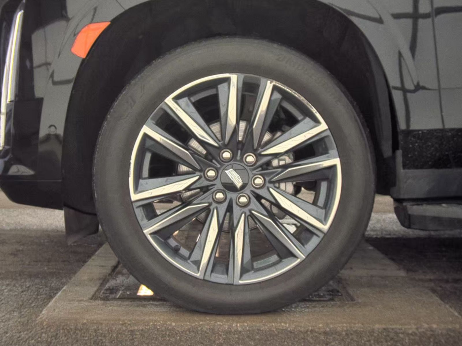 2023 Cadillac Escalade Sport AWD