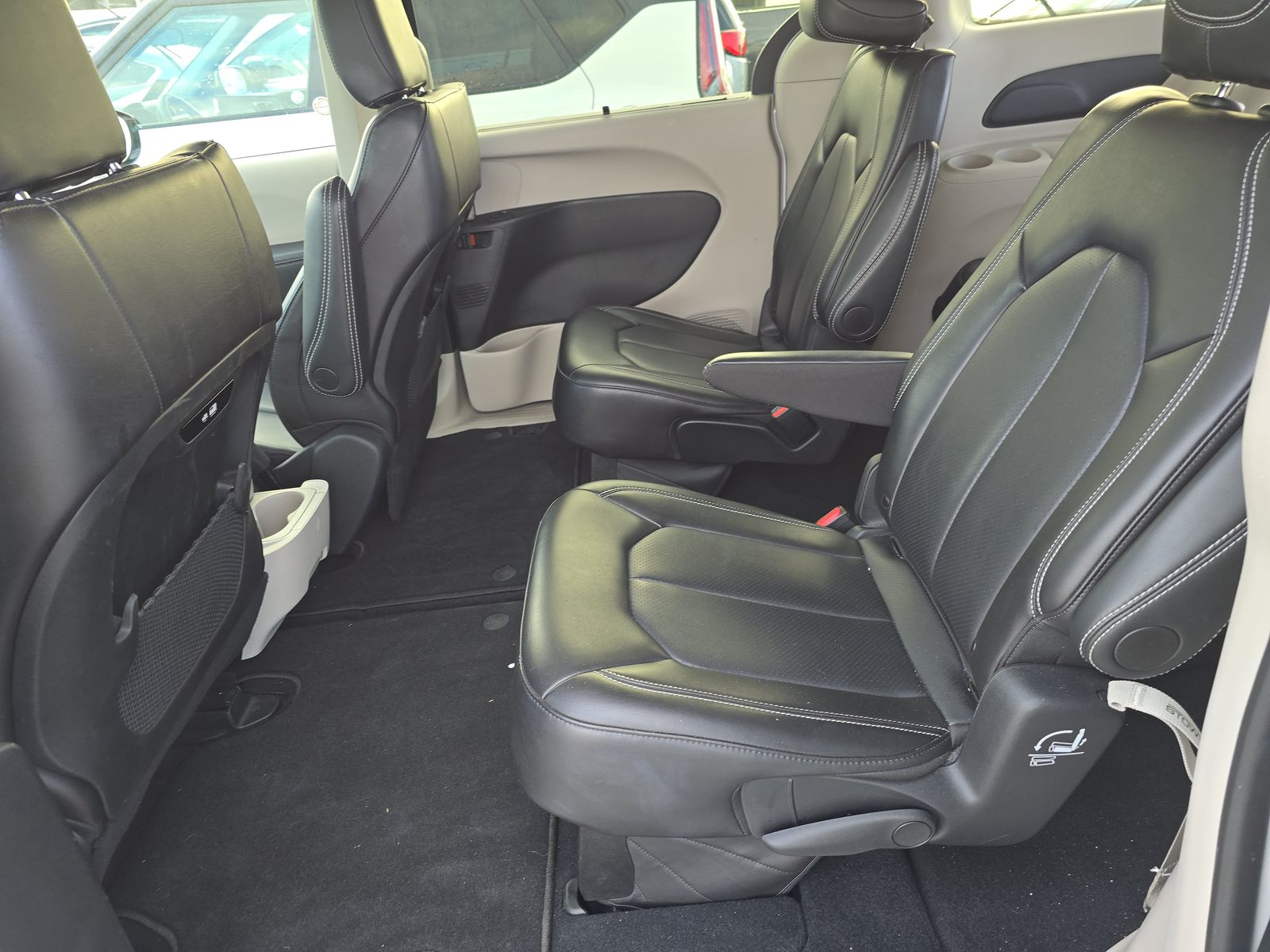 2024 Chrysler Pacifica Touring L FWD