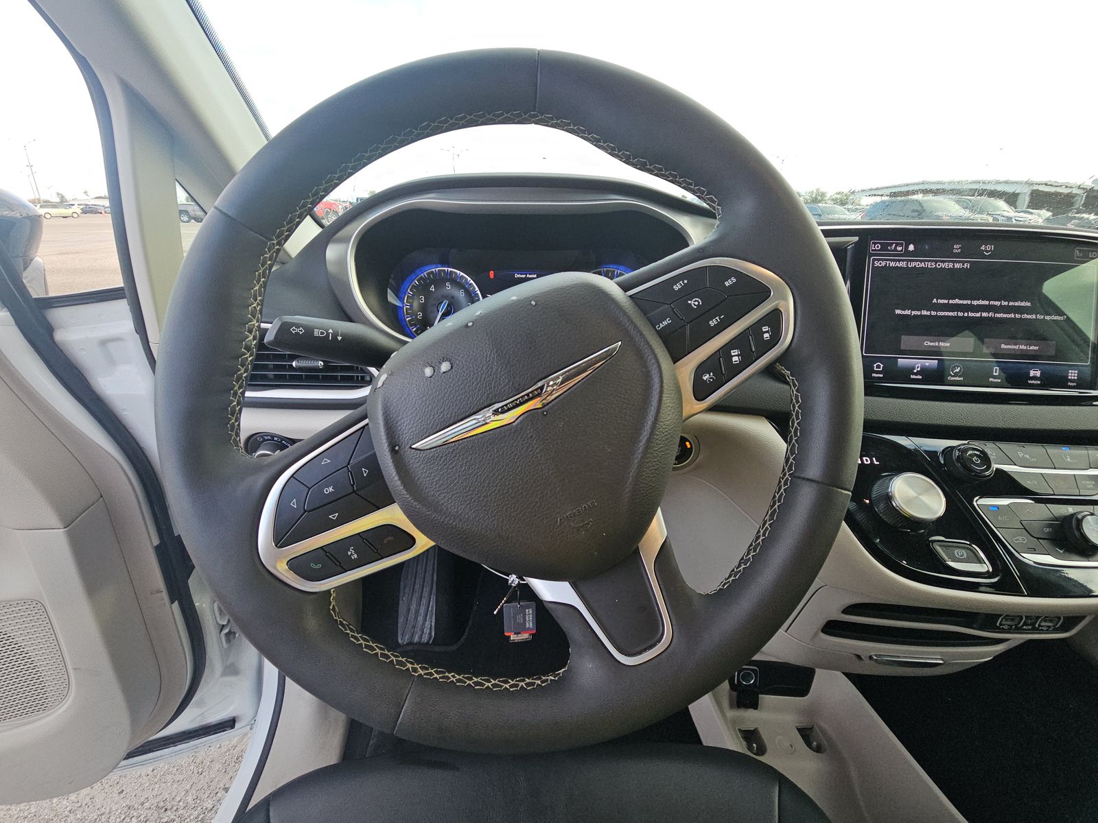 2024 Chrysler Pacifica Touring L FWD