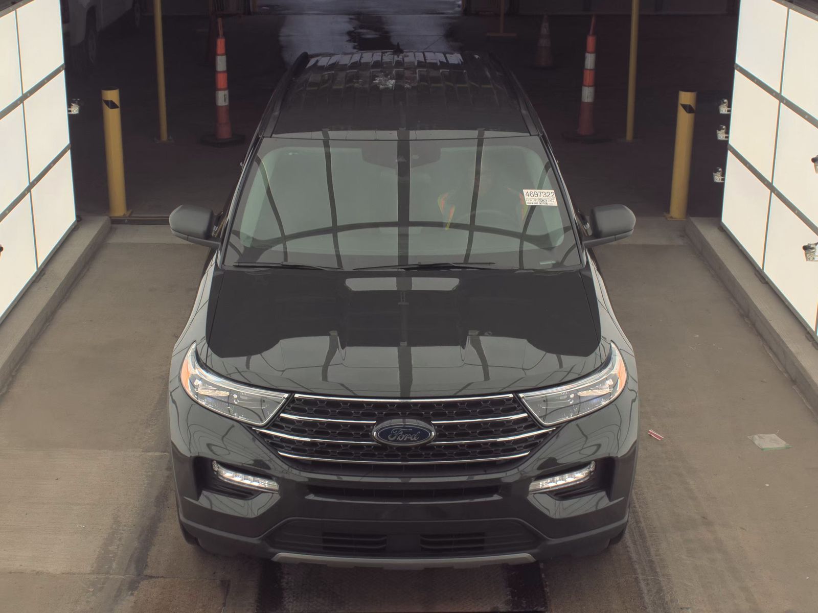 2023 Ford Explorer XLT AWD