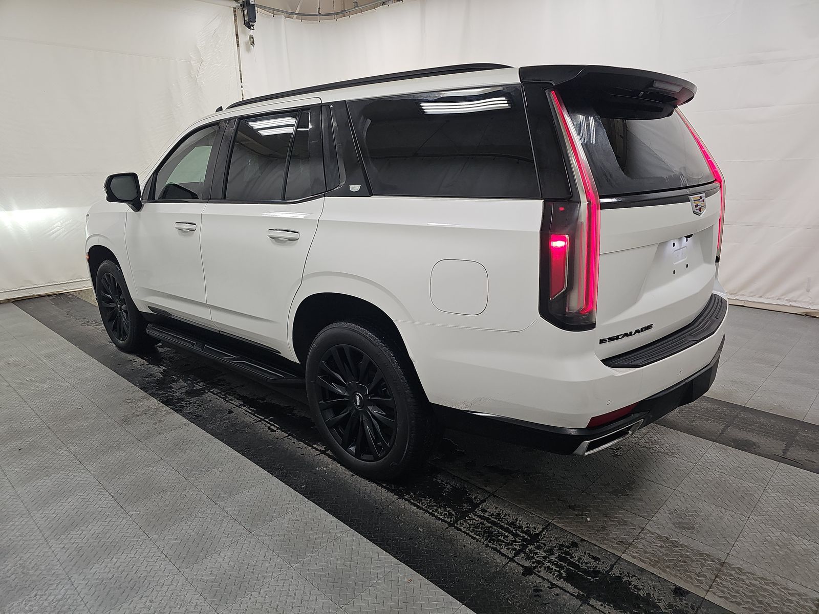 2022 Cadillac Escalade Luxury AWD