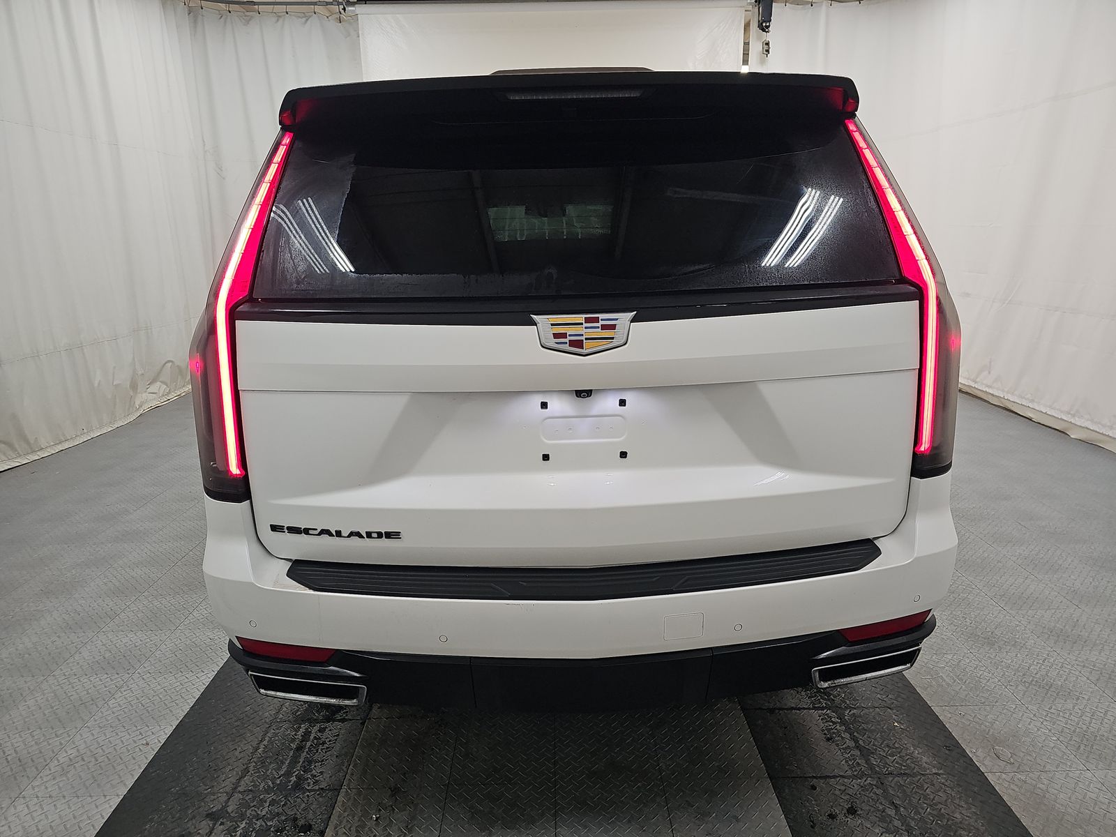 2022 Cadillac Escalade Luxury AWD