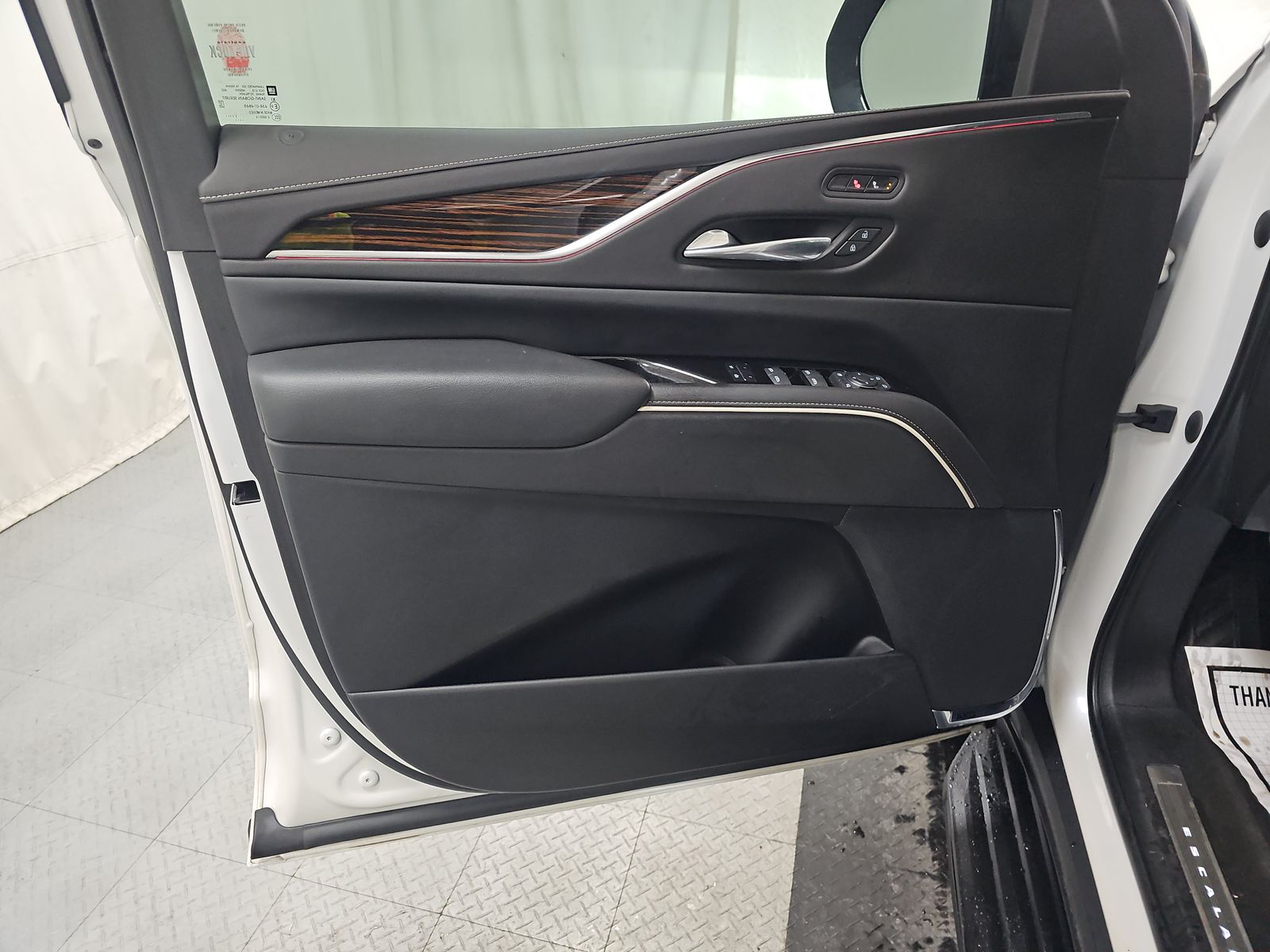 2022 Cadillac Escalade Luxury AWD