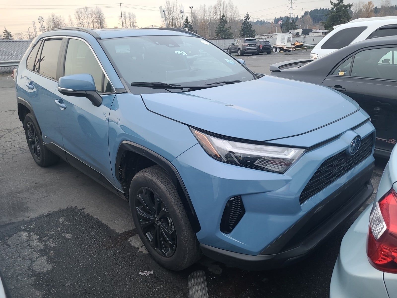 2022 Toyota RAV4 Hybrid SE AWD