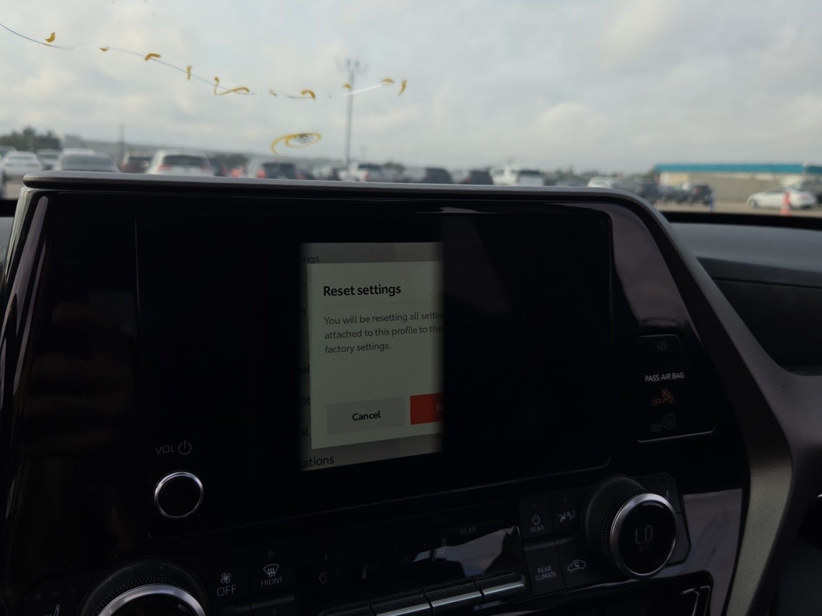 2023 Toyota Highlander XLE FWD