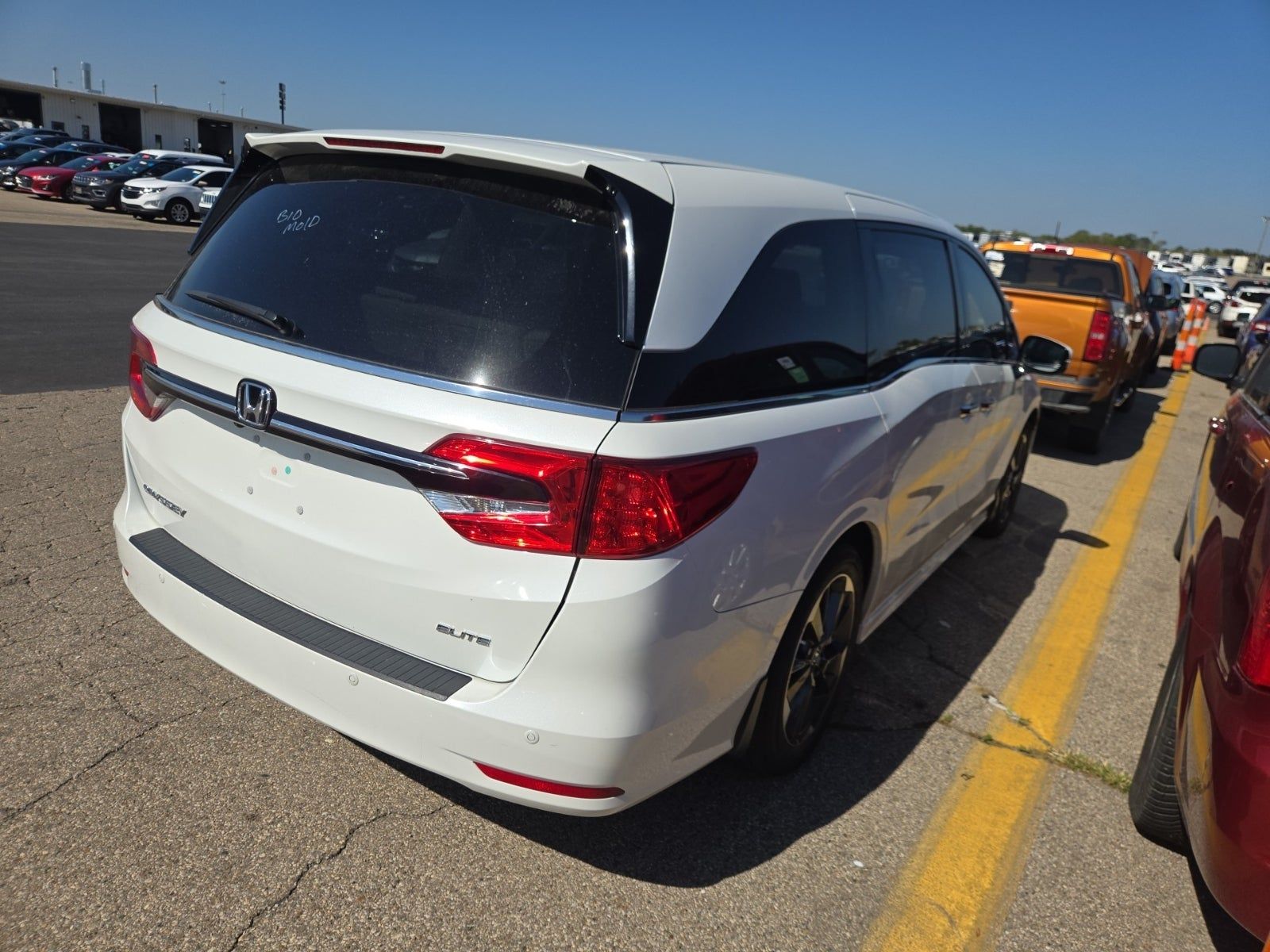 2022 Honda Odyssey Elite FWD