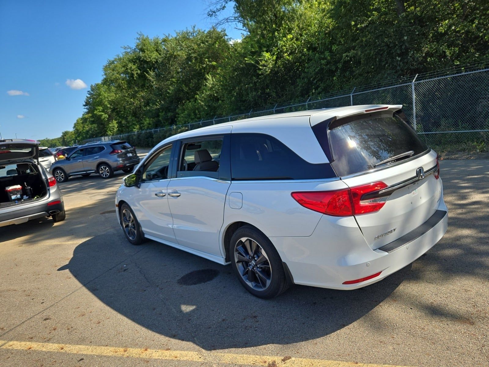 2022 Honda Odyssey Elite FWD