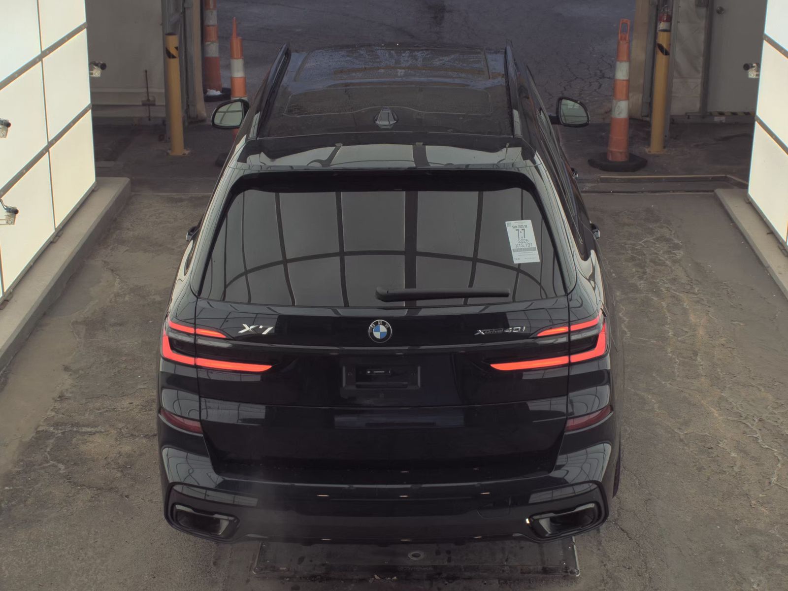 2025 BMW X7 xDrive40i AWD