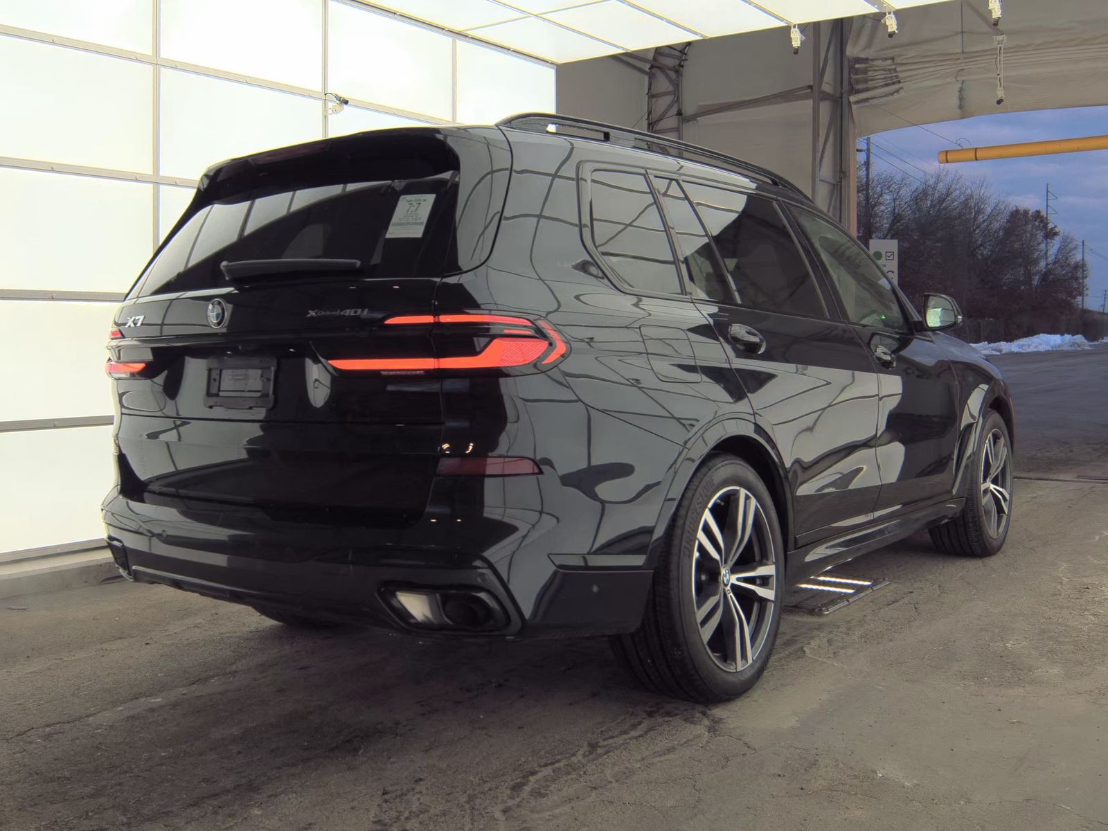 2025 BMW X7 xDrive40i AWD
