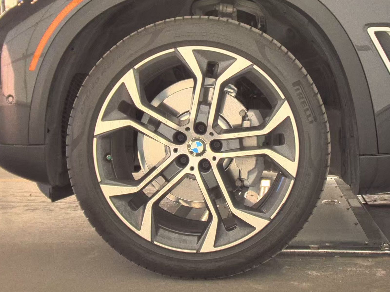 2023 BMW X5 sDrive40i RWD