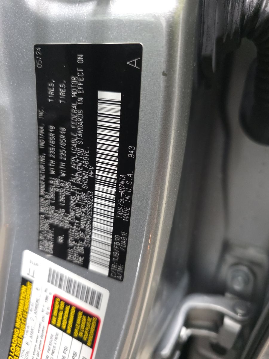 2024 Toyota Highlander LE AWD