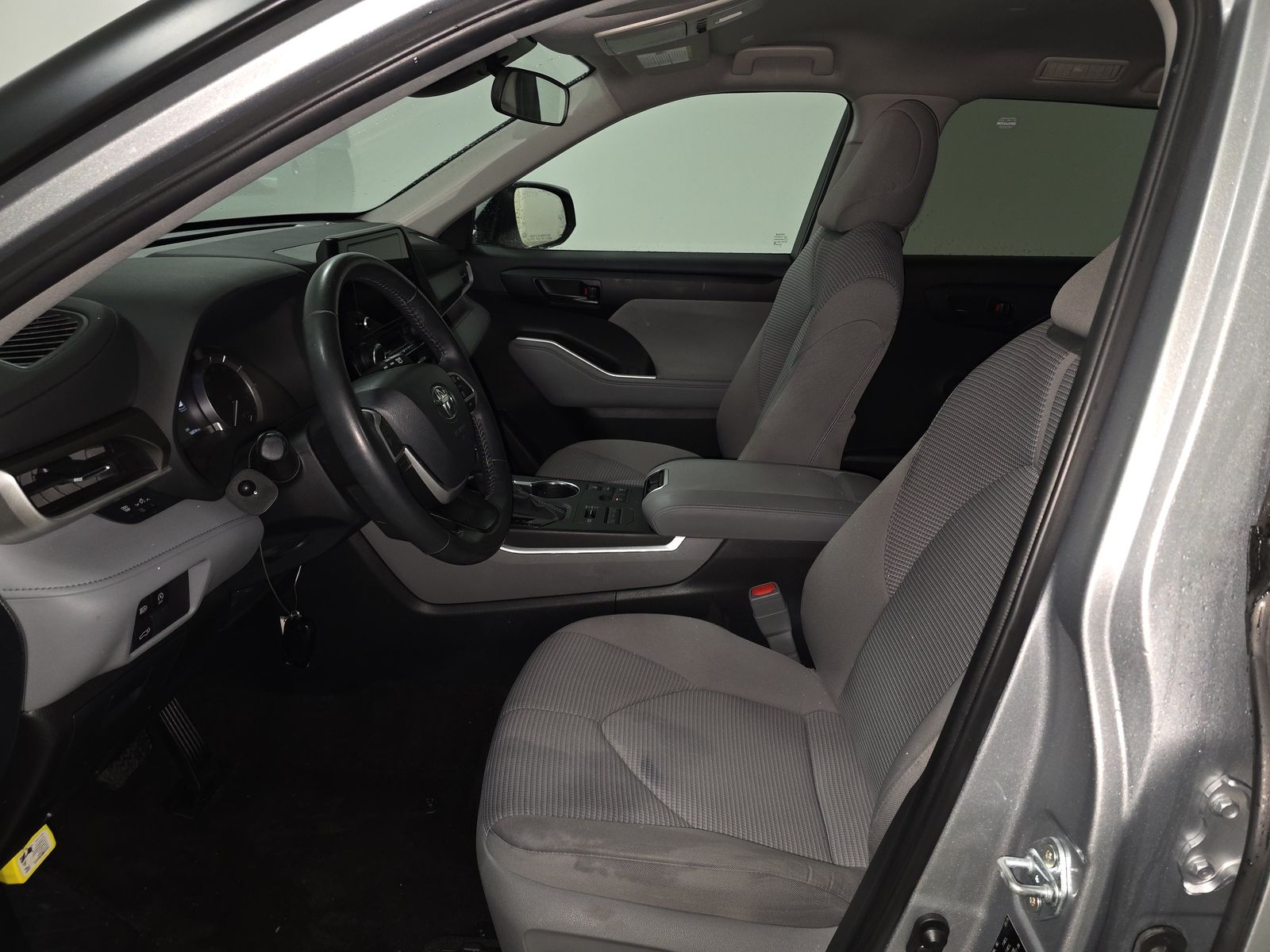 2024 Toyota Highlander LE AWD