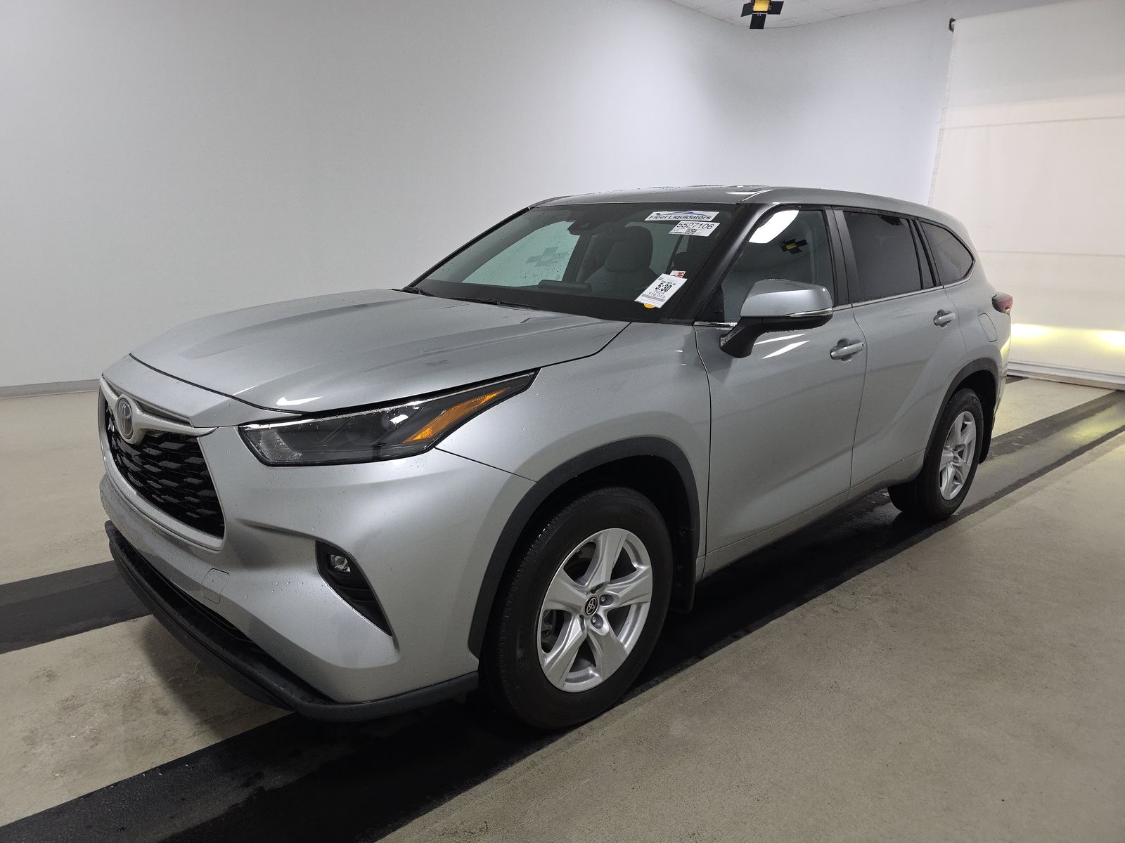 2024 Toyota Highlander LE AWD