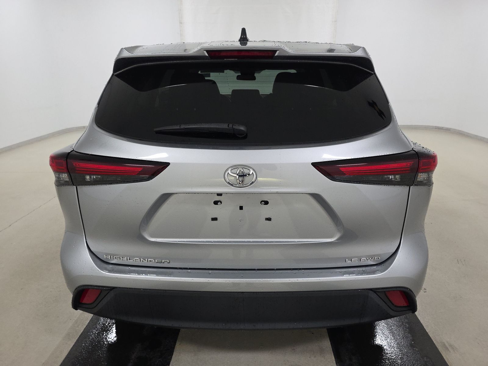 2024 Toyota Highlander LE AWD