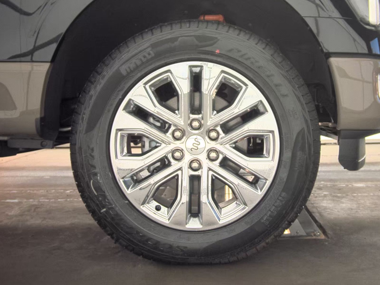 2025 Ford F-150 Hybrid King Ranch AWD