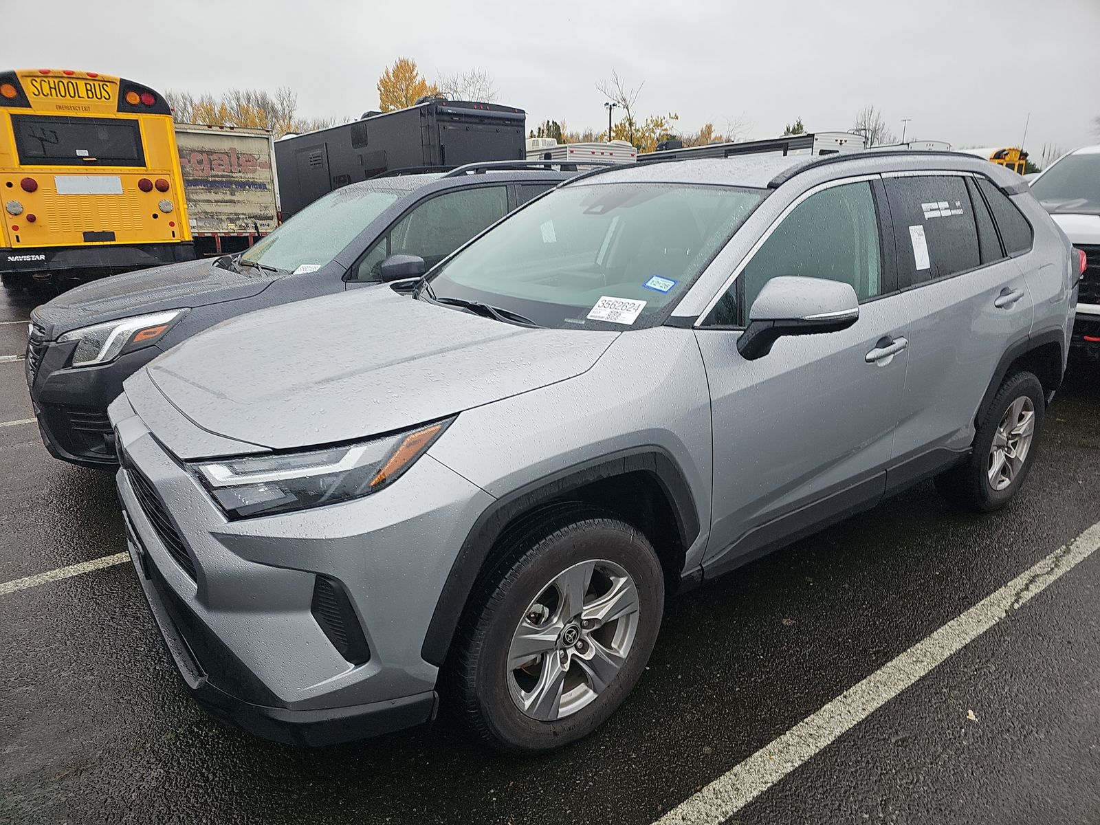 2025 Toyota RAV4 XLE FWD