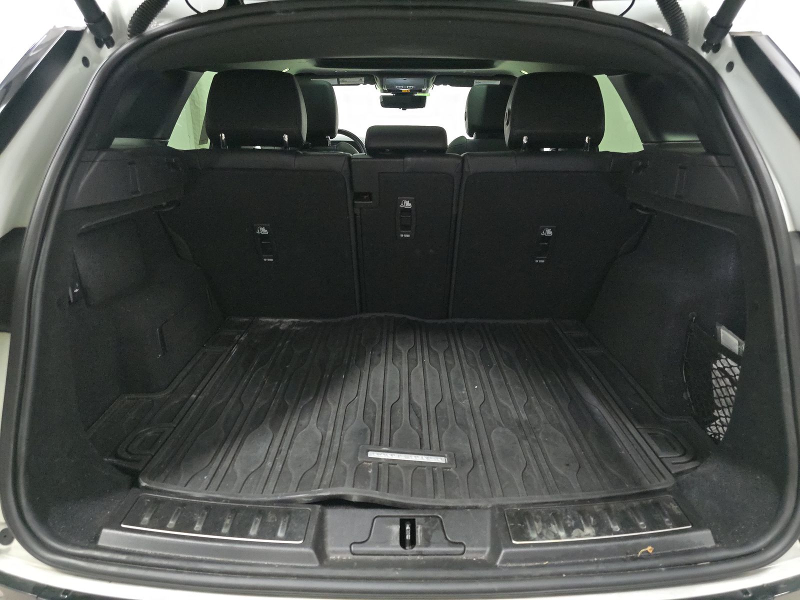 2022 Land Rover Range Rover Evoque R-Dynamic SE AWD