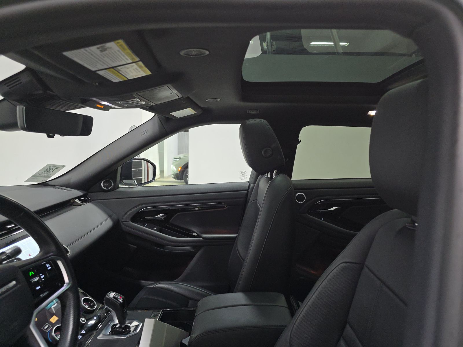 2022 Land Rover Range Rover Evoque R-Dynamic SE AWD